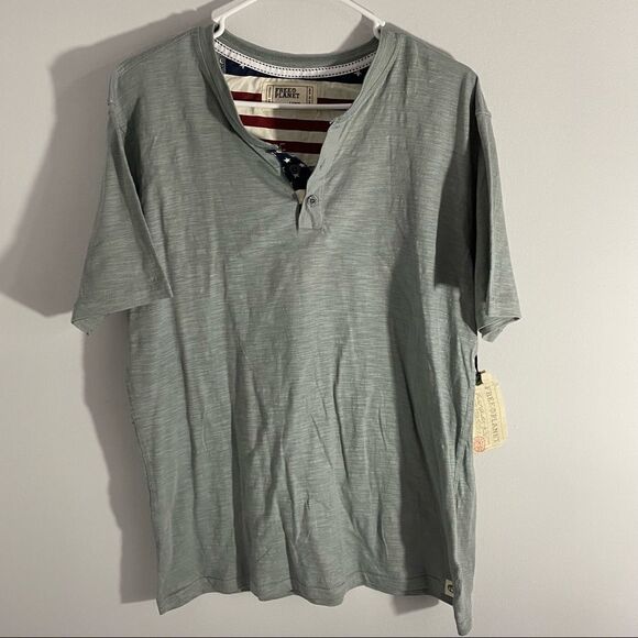 Free Planet Men’s Split Neck Shirt Sleeve Cotton Teeshirt - Picture 1 of 5